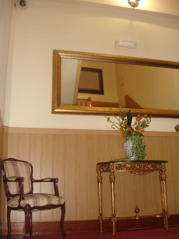 Pensao Residencial Roma Hotel Lissabon Buitenkant foto