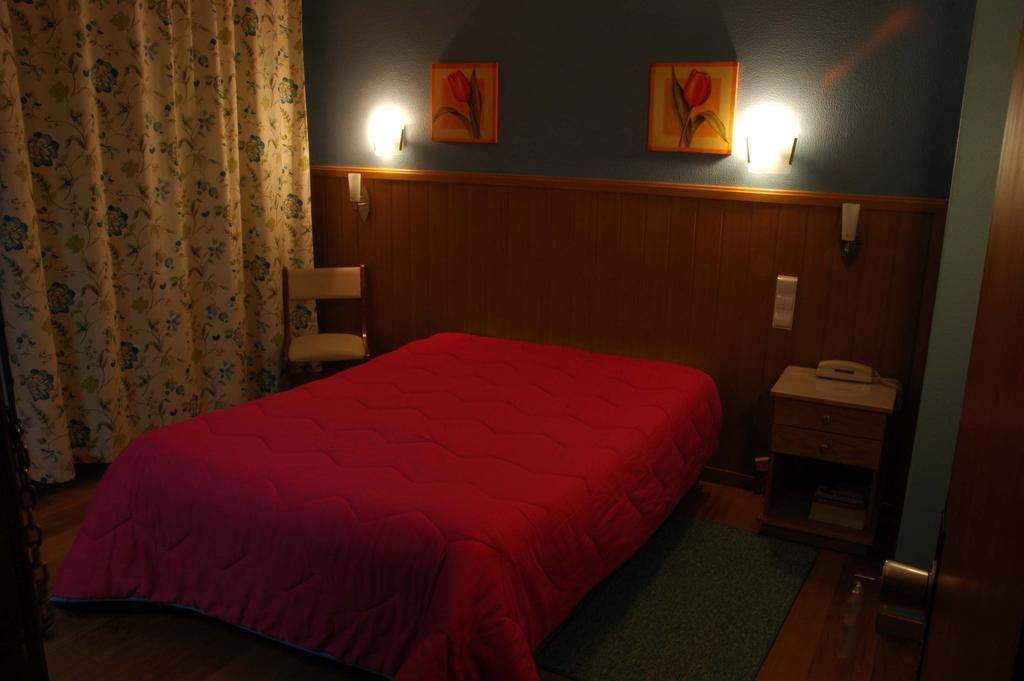 Pensao Residencial Roma Hotel Lissabon Kamer foto