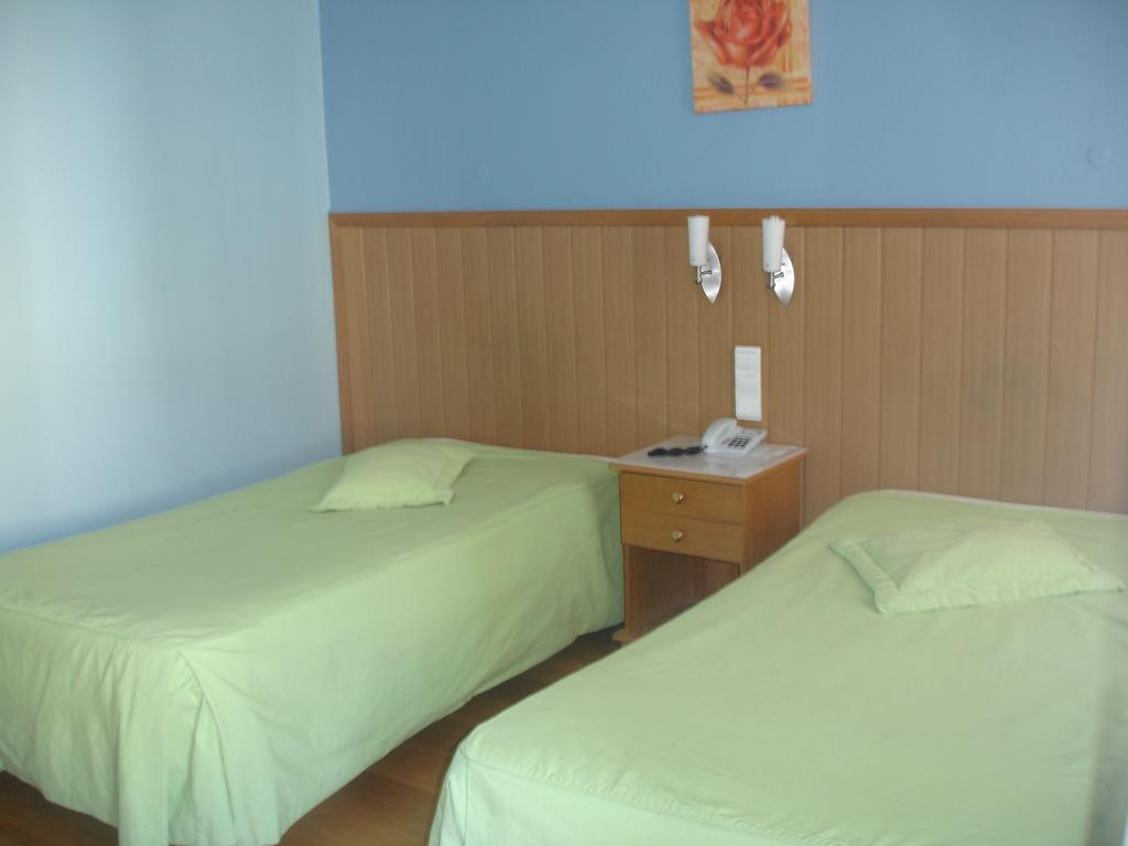 Pensao Residencial Roma Hotel Lissabon Kamer foto